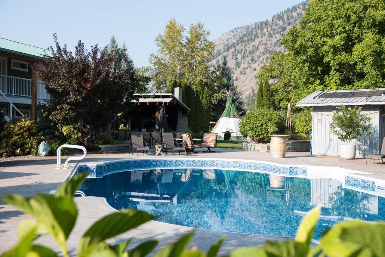 Similkameen Wild Resort&Winery Retreat Osoyoos Exterior foto